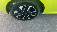 Peugeot 208 1.2 PureTech 100 Allure 5dr Petrol Hatchback